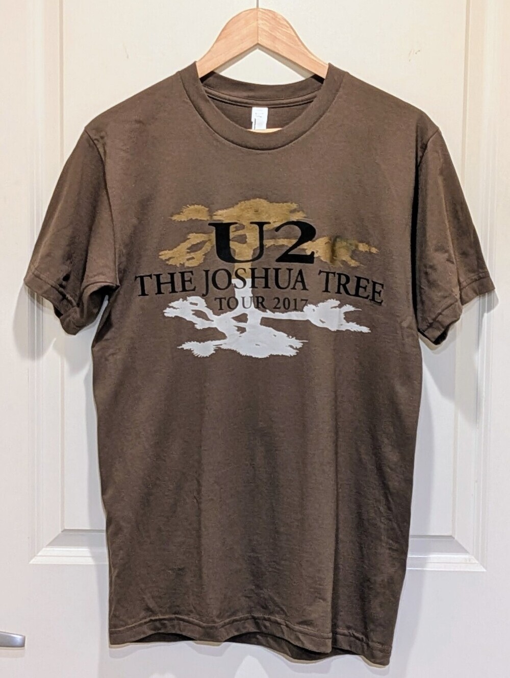 EUC U2 2017 M Women's The Joshua Tree Tour Official Tee